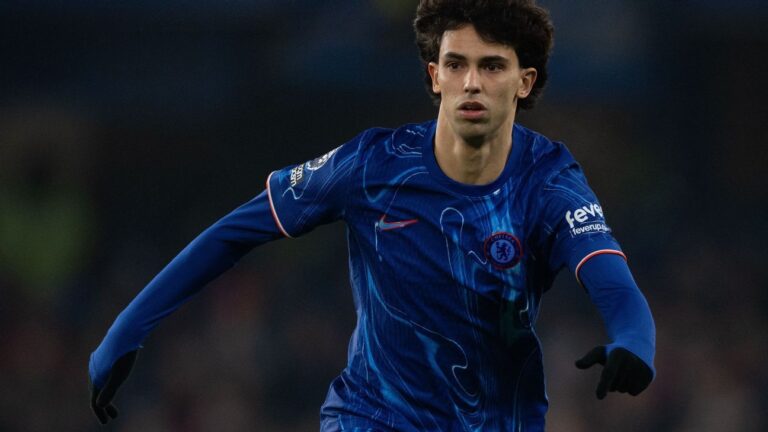 Milan complete loan move for Chelsea's Félix