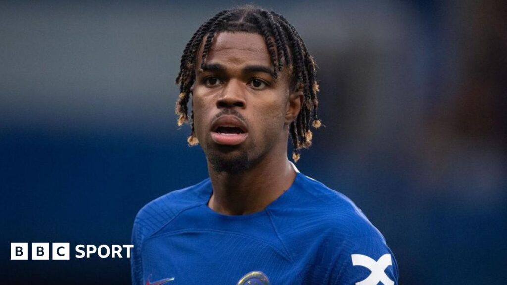 Chelsea's Chukwuemeka set for Dortmund loan