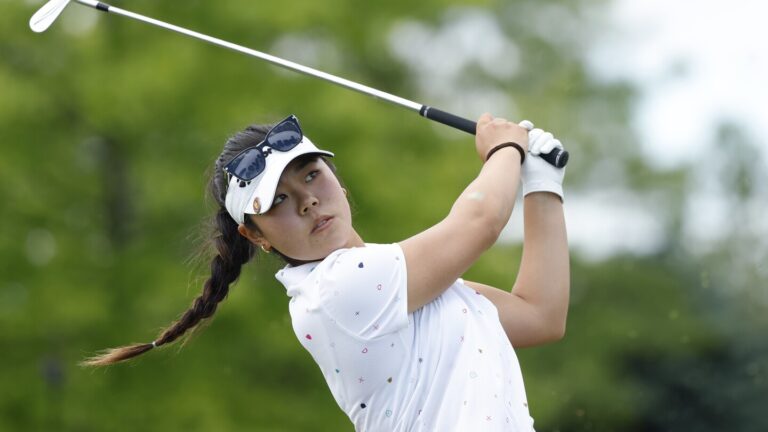 Jasmine Koo off to 'speed jail,' but also strong start